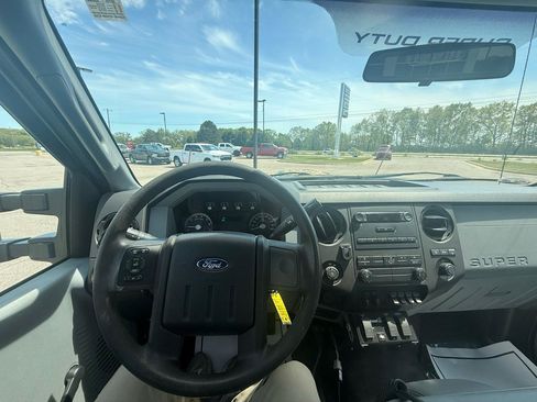 Used 2016 Ford F350 XL AWD/4WD image 12