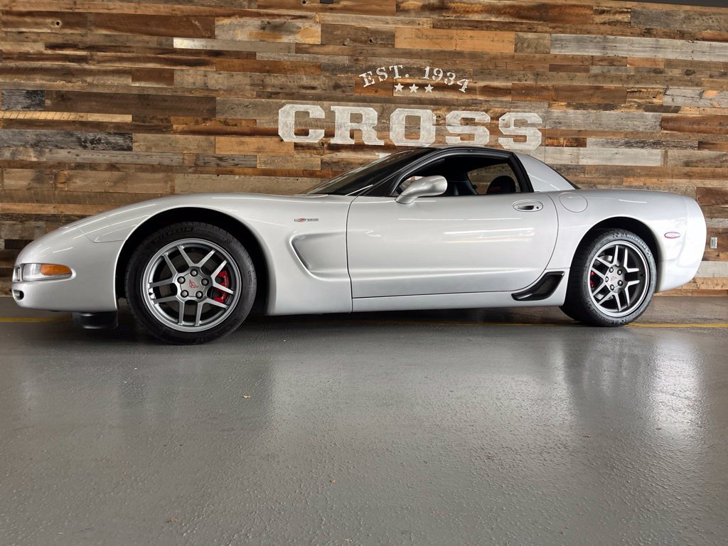 Used 2001 Chevrolet Corvette Z06 w/ Memory Pkg RWD image 36