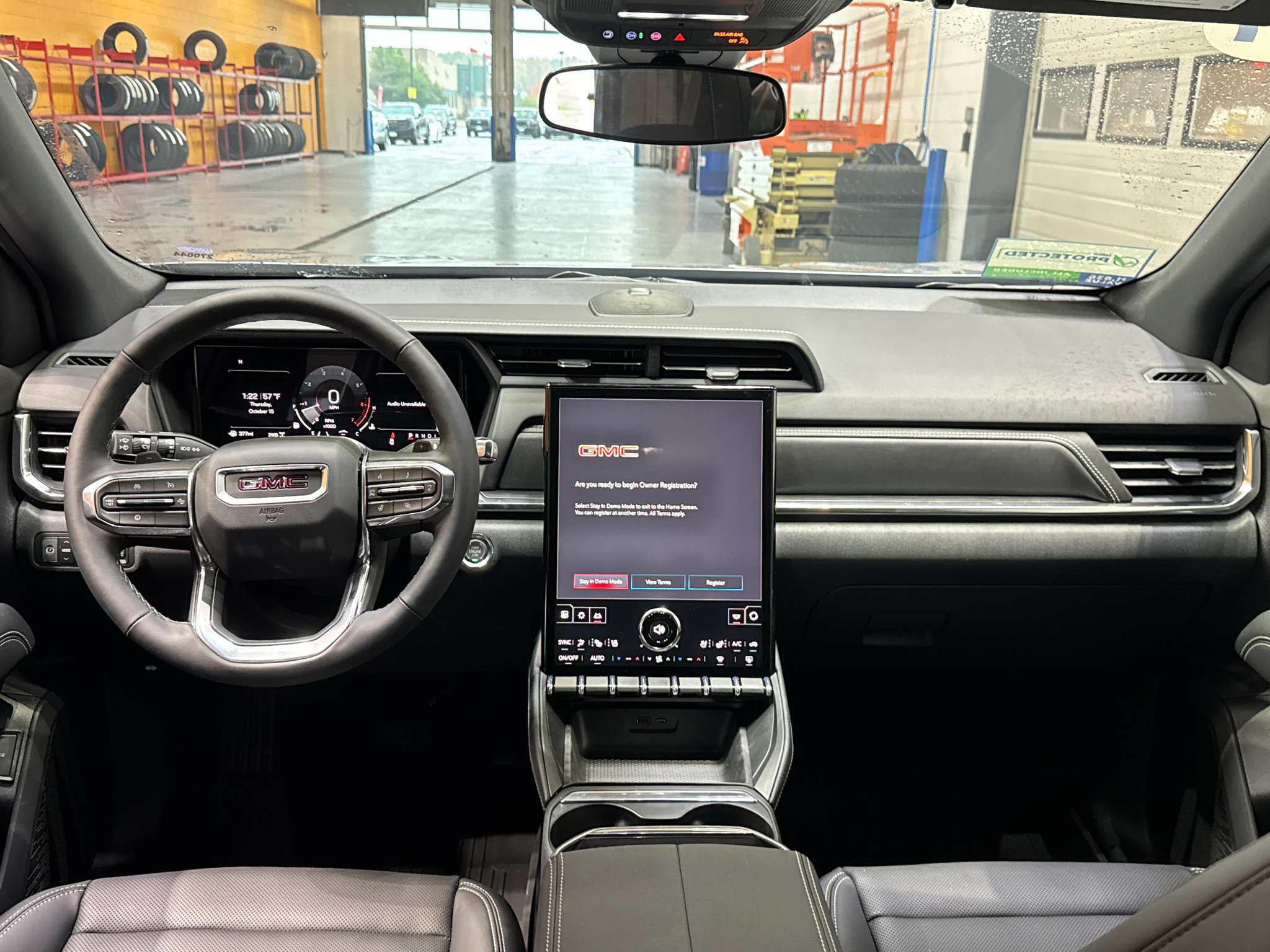 New 2027 GMC Terrain Elevation w/ Elevation Premium Package AWD/4WD image 13