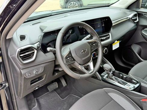 New 2026 Chevrolet TrailBlazer LT FWD image 15