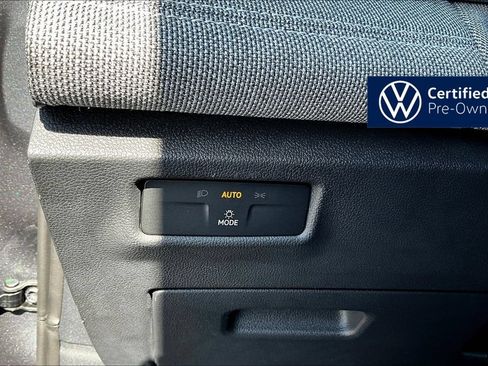 Used 2025 Volkswagen Tiguan S FWD image 14
