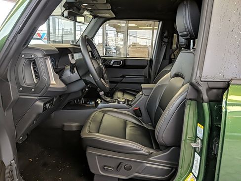 Certified 2025 Ford Bronco Outer Banks image 11