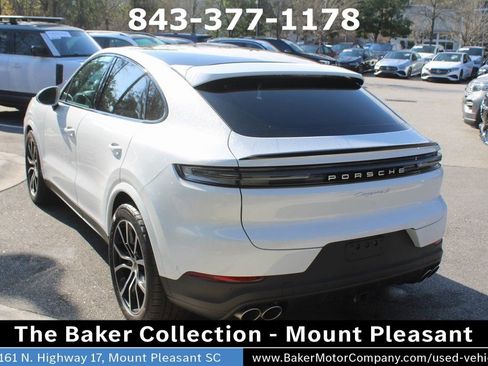 Used 2024 Porsche Cayenne S image 11