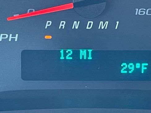 New 2025 Chevrolet Express 3500 Work Van w/ Power Convenience Package image 2