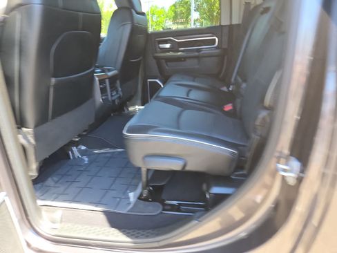 Used 2024 RAM 2500 Laramie w/ Safety Group AWD/4WD image 21