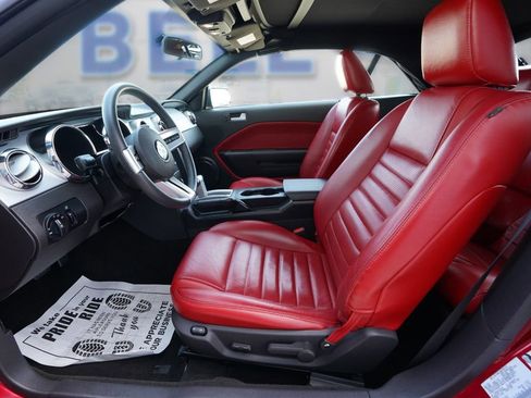 Used 2006 Ford Mustang GT Premium RWD image 17