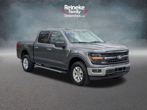 Used 2025 Ford F150 XLT w/ Equipment Group 301A Standard AWD/4WD image 3