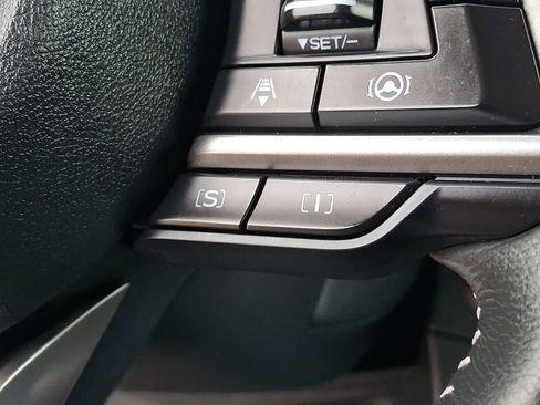 Used 2022 Subaru Forester Premium AWD/4WD image 27