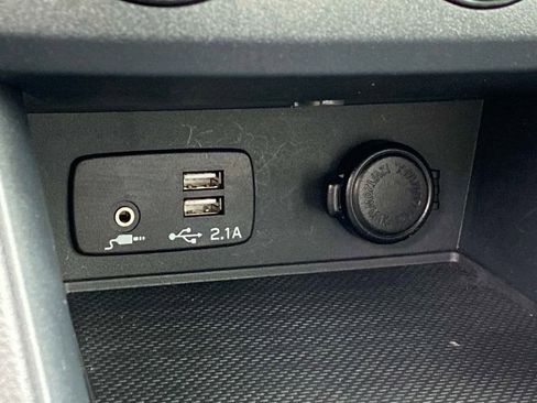 Used 2023 Subaru Crosstrek 2.5i Limited w/ Moonroof Package image 16