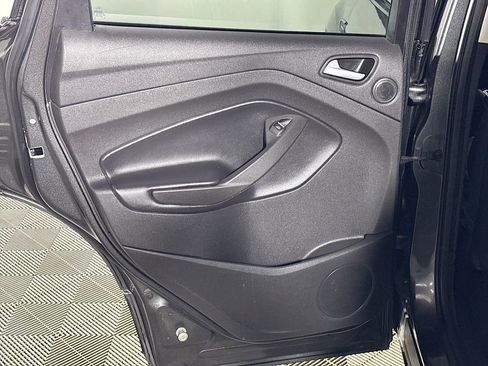 Used 2017 Ford Escape Titanium AWD/4WD image 20