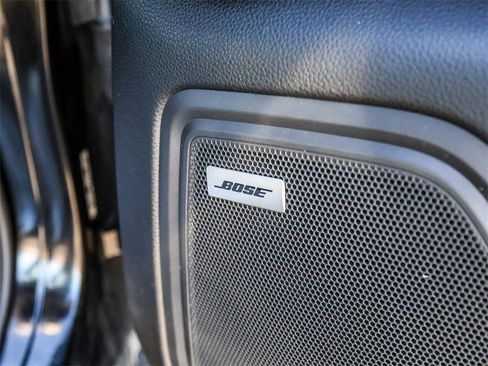 Used 2018 Porsche Macan image 19