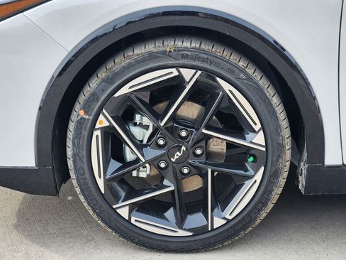 New 2025 Kia K4 GT-Line w/ GT-Line Sunroof Package image 7