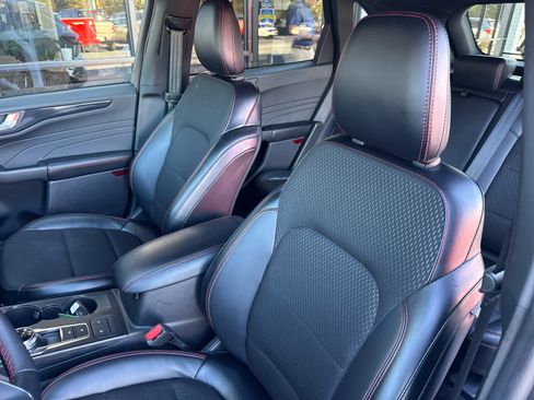 Used 2025 Ford Escape ST-Line image 20