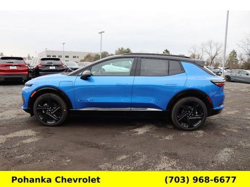 New 2026 Chevrolet Equinox EV RS image 4