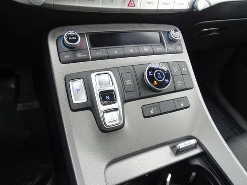 Used 2021 Hyundai Palisade SEL w/ Convenience Package AWD/4WD image 22