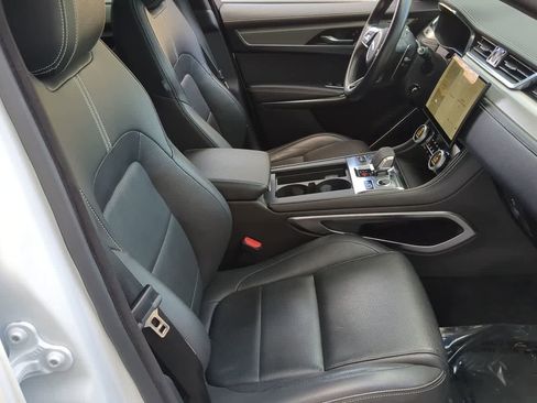 Used 2025 Jaguar F-PACE R-Dynamic S image 22
