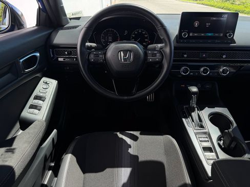 Used 2023 Honda Civic Sport image 16