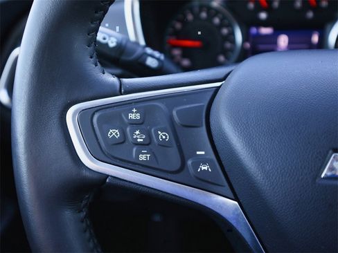 Used 2022 Chevrolet Equinox LT image 24