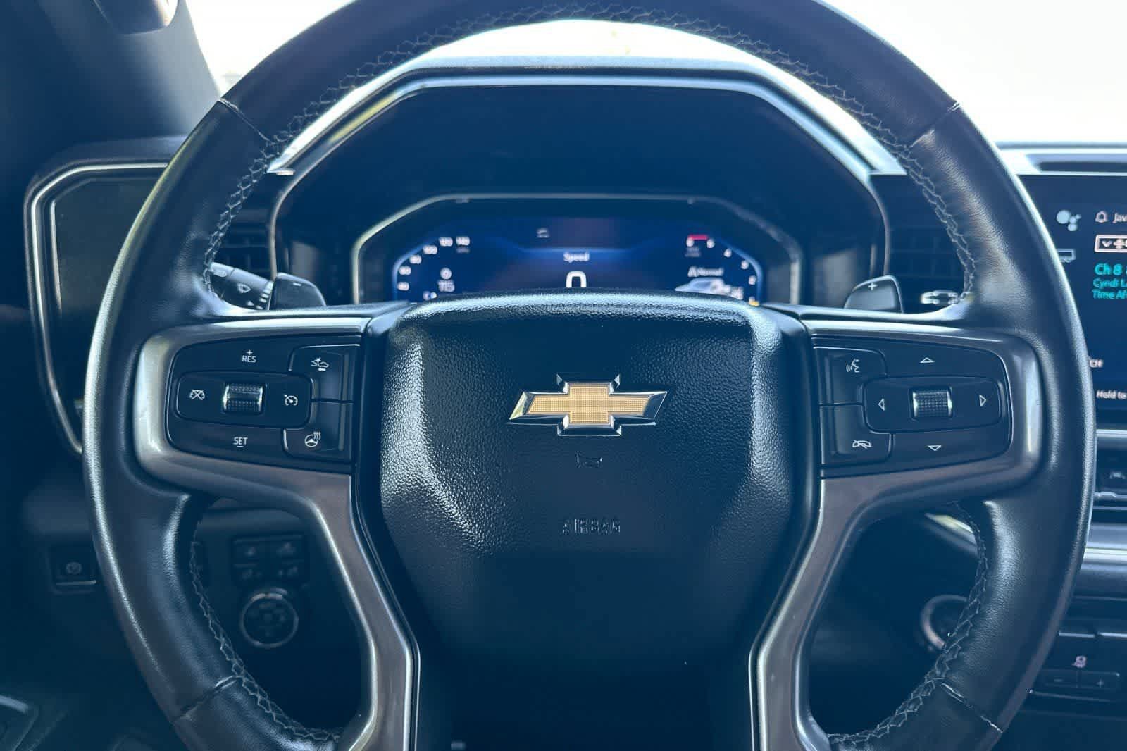 Used 2023 Chevrolet Silverado 1500 High Country w/ High Country Premium Package AWD/4WD image 28