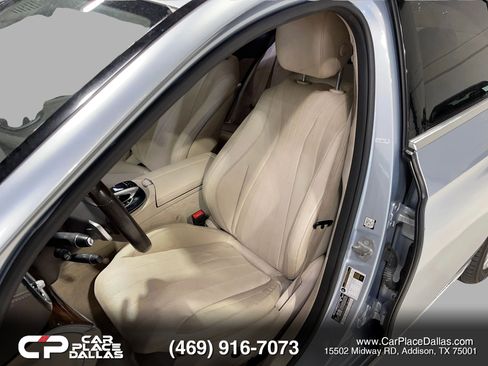 Used 2017 Mercedes-Benz E 300 4MATIC w/ Premium 1 Package image 19