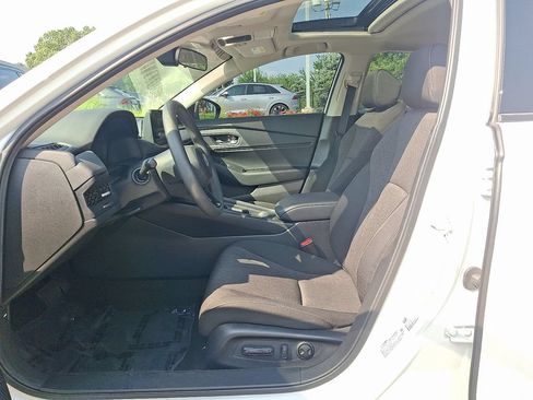 Used 2024 Honda Accord EX image 13