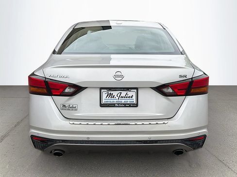Used 2022 Nissan Altima 2.5 SR FWD image 5
