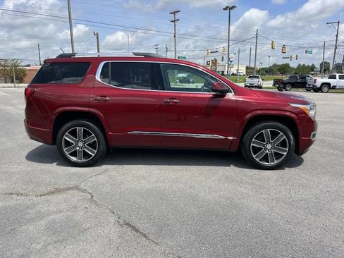 Used 2019 GMC Acadia Denali AWD/4WD image 2