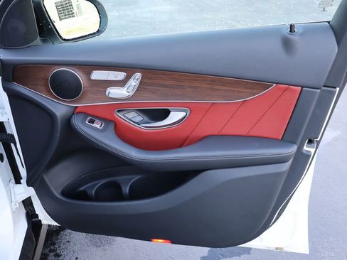 Certified 2021 Mercedes-Benz GLC 300 4MATIC image 13