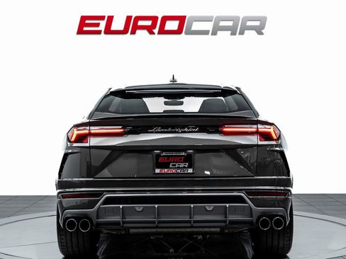 Used 2022 Lamborghini Urus image 4