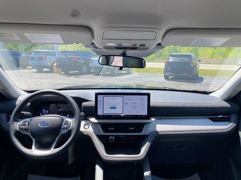 New 2026 Ford Explorer Active w/ Active Comfort Package AWD/4WD image 21
