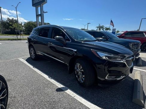 Used 2019 Buick Enclave Avenir AWD/4WD image 4