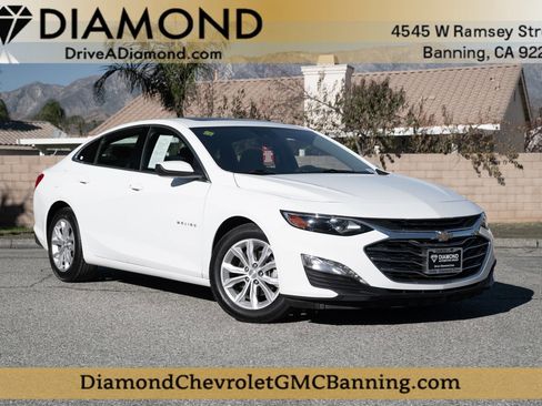 Used 2024 Chevrolet Malibu LT image 2