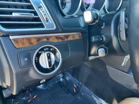 Used 2016 Mercedes-Benz E 400 Coupe image 10
