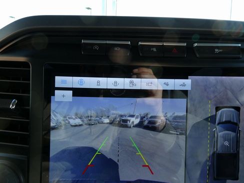 Used 2022 Ford F150 XLT w/ Equipment Group 302A High image 31