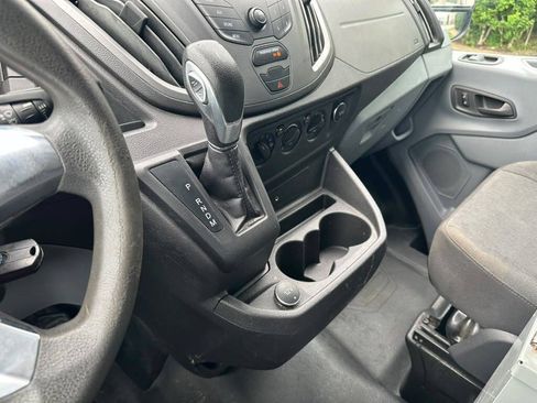 Used 2019 Ford Transit 150 130 Low Roof RWD image 17