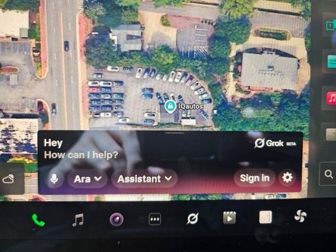 Used 2023 Tesla Model X AWD/4WD image 46