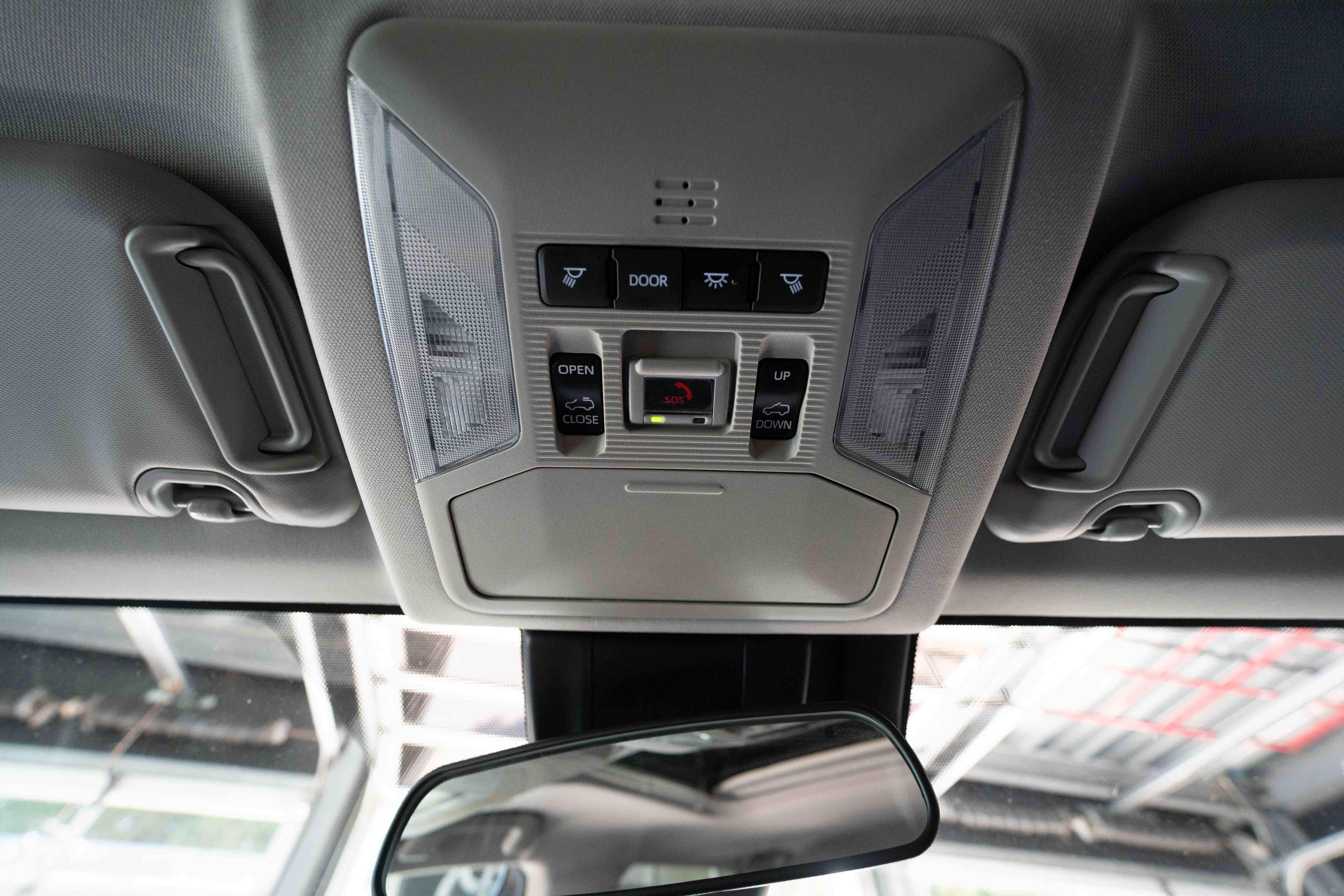 Used 2025 Toyota RAV4 XLE w/ Convenience Package AWD/4WD image 19