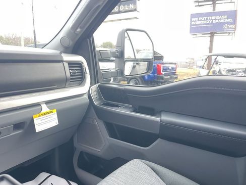 New 2026 Ford F250 XLT w/ XLT Premium Package image 15