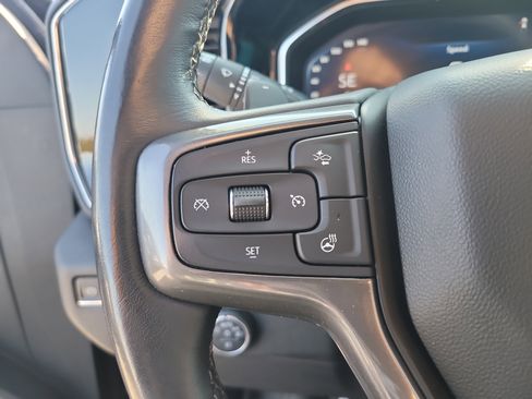 Used 2023 Chevrolet Silverado 1500 High Country w/ Technology Package image 26