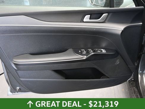 Used 2025 Kia K5 LXS FWD image 18