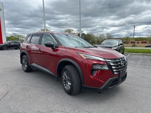 Certified 2025 Nissan Rogue S AWD/4WD image 7