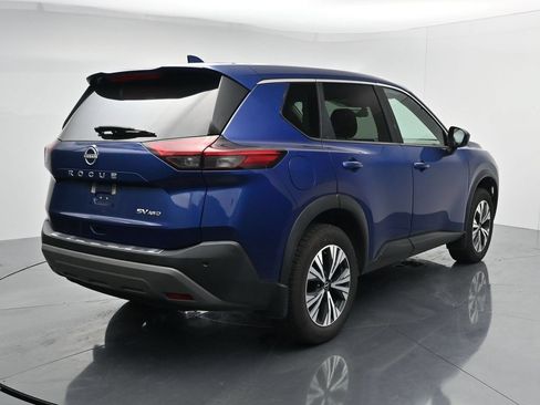 Used 2023 Nissan Rogue SV AWD/4WD image 7