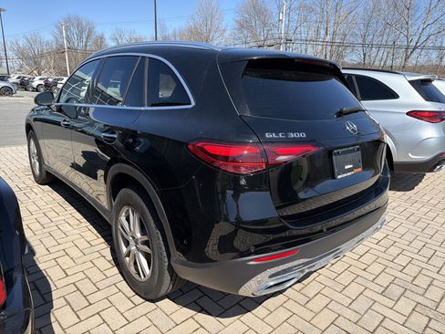 Used 2026 Mercedes-Benz GLC 300 4MATIC image 33