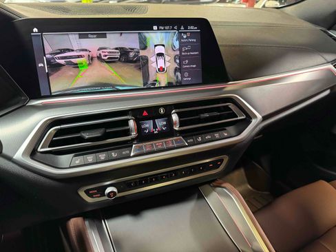Used 2021 BMW X6 xDrive40i w/ Executive Package AWD/4WD image 96