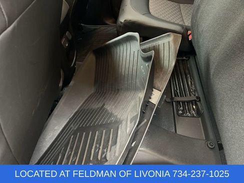 Used 2022 Chevrolet Colorado Z71 image 33