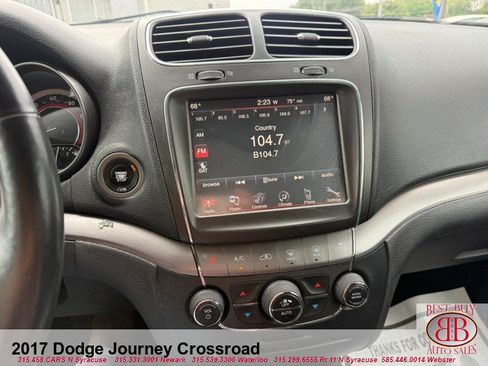 Used 2017 Dodge Journey Crossroad w/ Popular Equipment Group FWD image 15