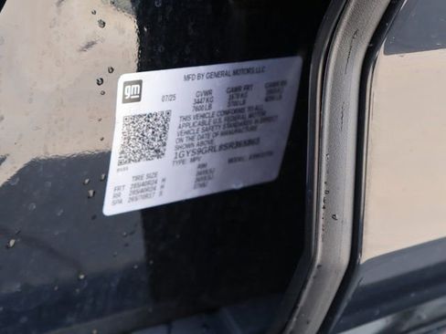 Used 2025 Cadillac Escalade Sport Platinum w/ LPO, ONYX Package AWD/4WD image 44