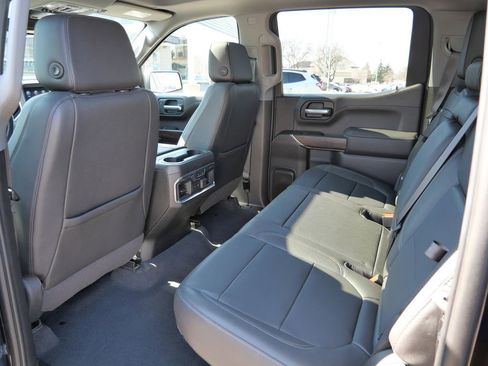 Used 2021 GMC Sierra 1500 SLT w/ SLT Convenience Package AWD/4WD image 25