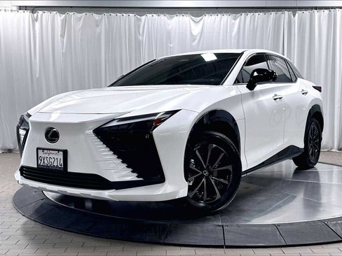 Used 2026 Lexus RZ 350e 2WD w/ Accessory Package (Z1) image 1