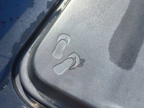 Used 2022 Jeep Gladiator Overland image 21